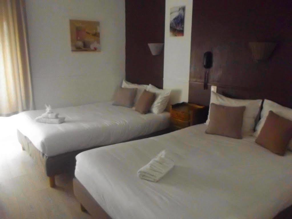 Hotel De La Colombiere Шалон-сюр-Сон Екстериор снимка